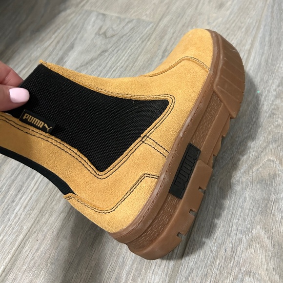 LIKE NEW! Women's Puma Mayze Tan Suede Platform Ankle Boot - 6 - Picture 14 of 14